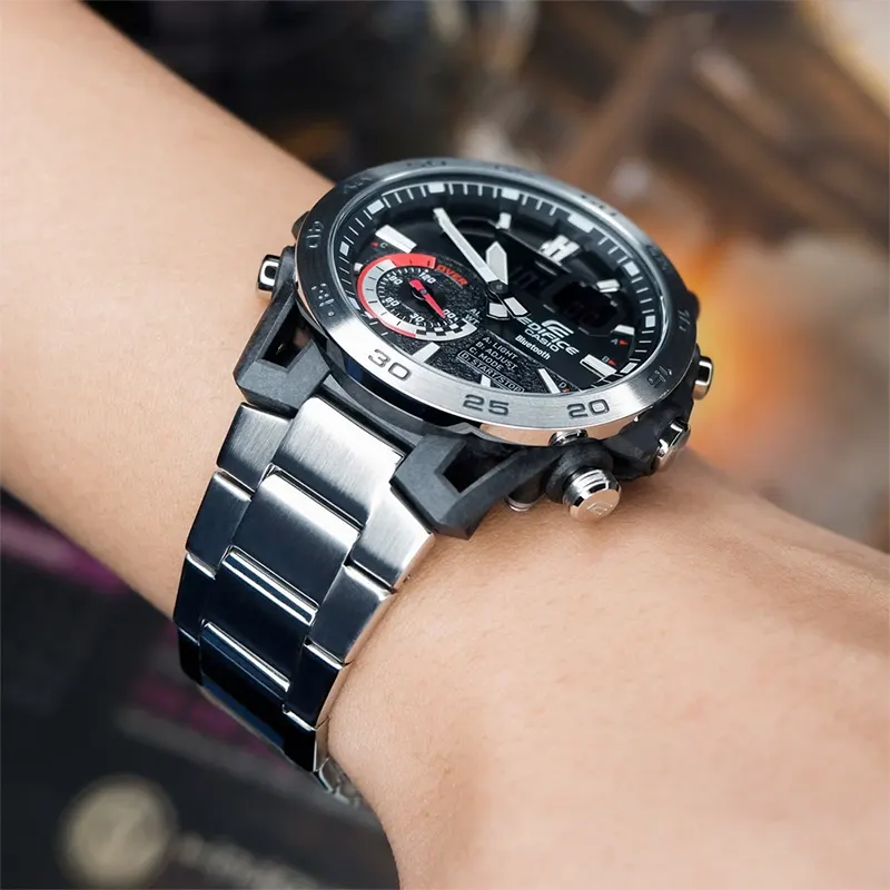 Casio Edifice Men’s Watch Sospensione Bluetooth Connect | ECB-40D-1A